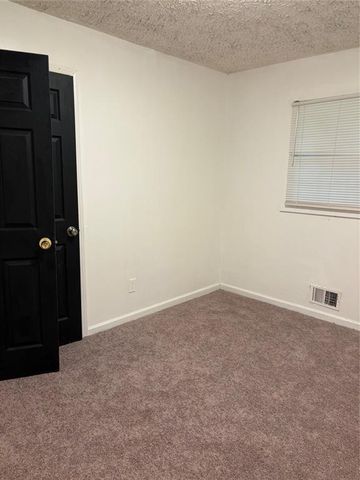 3241 Delmar Lane NW, Atlanta, GA 30311