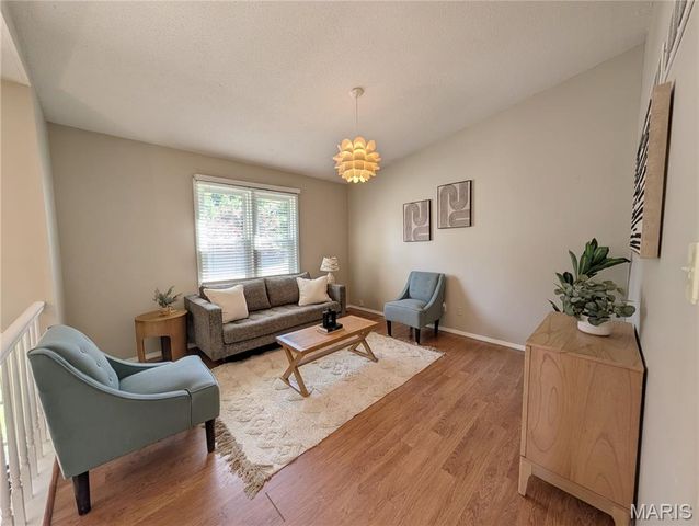 1957 Tealwood Cove Drive, Florissant, MO 63031
