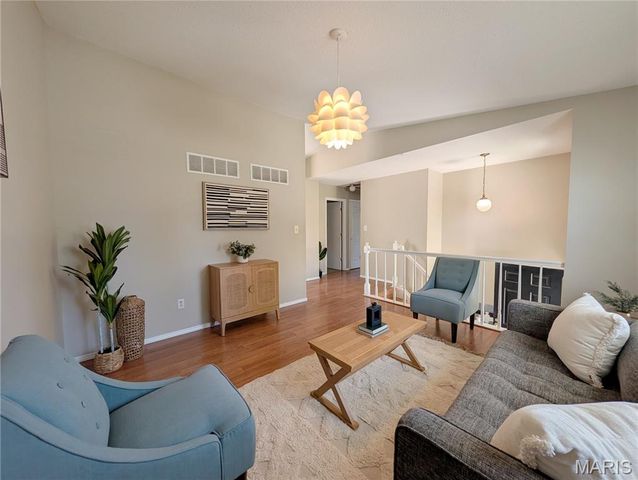 1957 Tealwood Cove Drive, Florissant, MO 63031