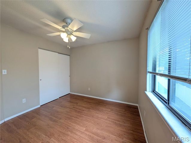 1957 Tealwood Cove Drive, Florissant, MO 63031