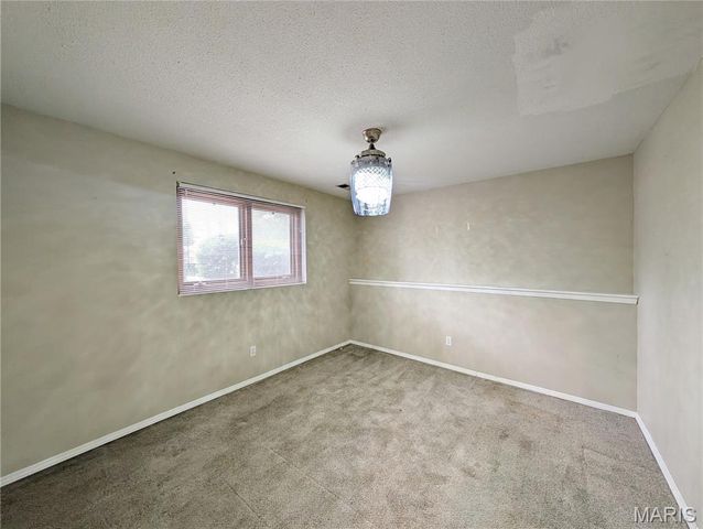 1957 Tealwood Cove Drive, Florissant, MO 63031