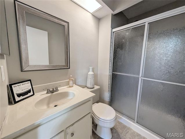 1957 Tealwood Cove Drive, Florissant, MO 63031