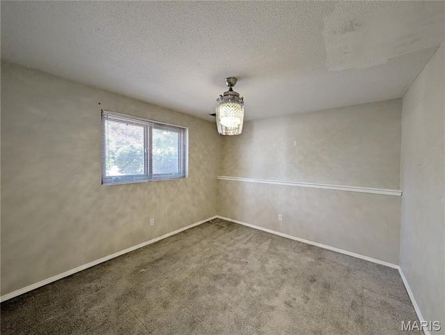 1957 Tealwood Cove Drive, Florissant, MO 63031