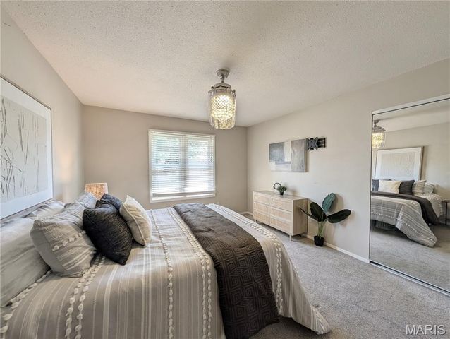 1957 Tealwood Cove Drive, Florissant, MO 63031