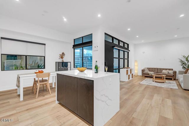 178 S Euclid Avenue 310, Pasadena, CA 91101