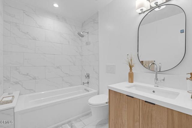 178 S Euclid Avenue 310, Pasadena, CA 91101