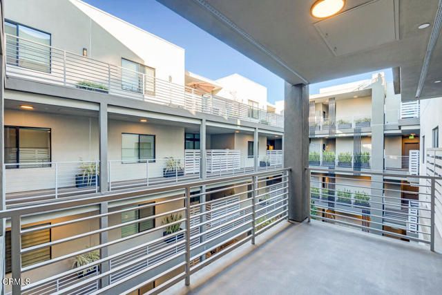 178 S Euclid Avenue 310, Pasadena, CA 91101