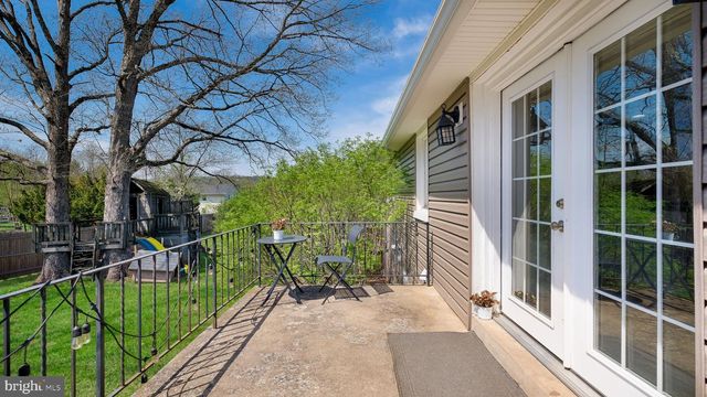 152 BLOOMING GLEN RD, Perkasie, PA 18944
