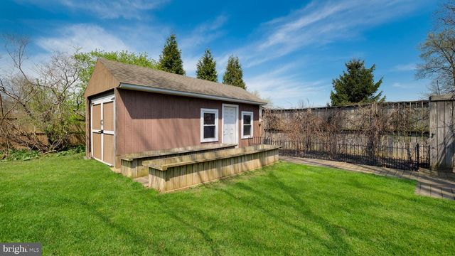 152 BLOOMING GLEN RD, Perkasie, PA 18944