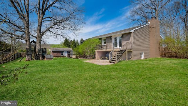152 BLOOMING GLEN RD, Perkasie, PA 18944