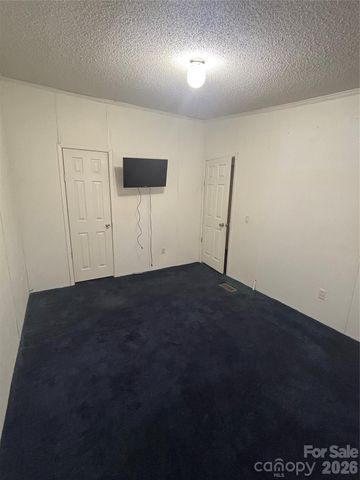 3557 Gladden Drive, Lincolnton, NC 28092