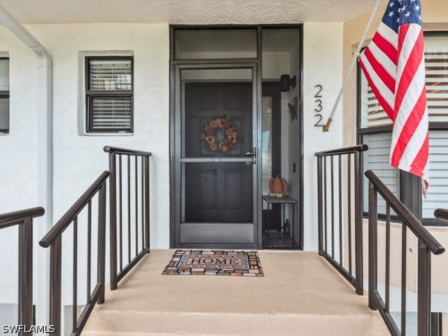 232 La Peninsula BLVD 232, Naples, FL 34113