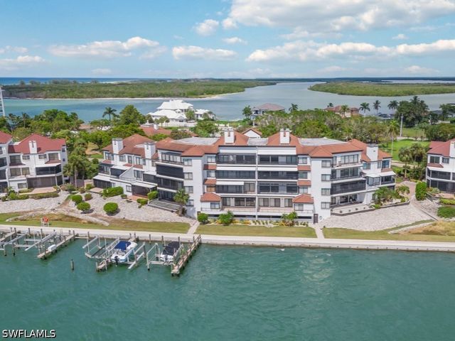 232 La Peninsula BLVD 232, Naples, FL 34113