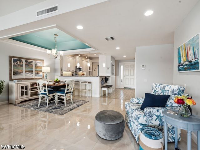 232 La Peninsula BLVD 232, Naples, FL 34113