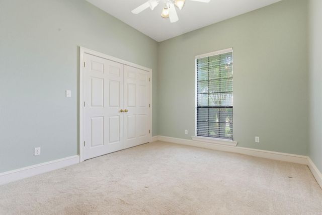 107 Nemours Court, Maumelle, AR 72113