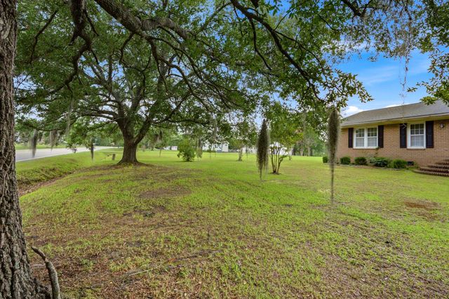 1007 Academy Dr., Conway, SC 29526