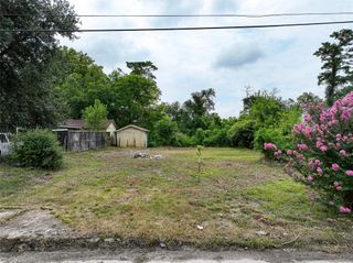 9230 Forest View Street, Houston, TX 77078