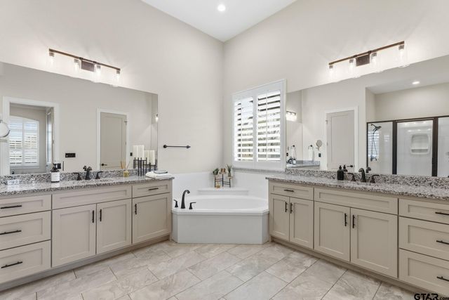 1011 Cotten Rd, Tyler, TX 75704