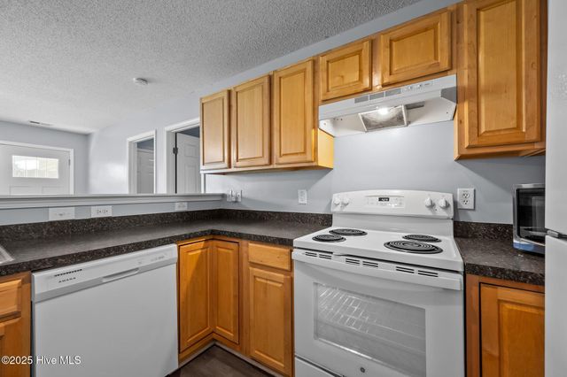112 Fodder Drive, Hubert, NC 28539