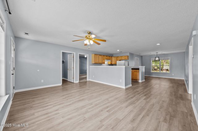 112 Fodder Drive, Hubert, NC 28539