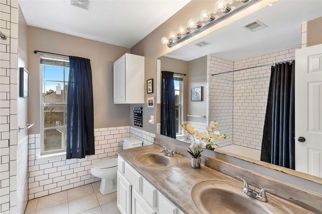 19819 Cherry Oaks Lane, Humble, TX 77346