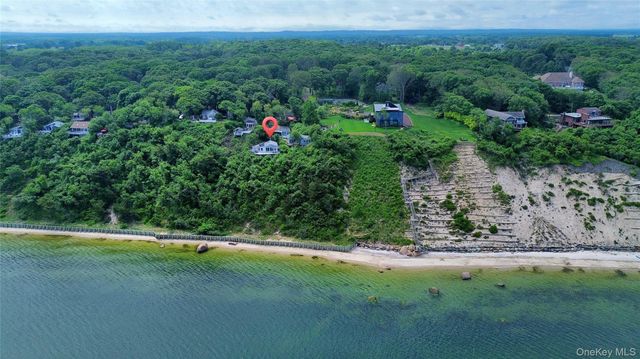 58 Hillcrest Drive, Baiting Hollow, NY 11933