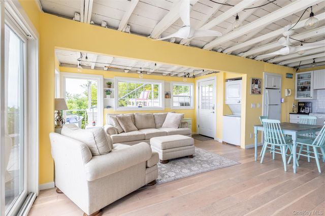 58 Hillcrest Drive, Baiting Hollow, NY 11933