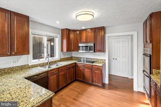 20 CESSNA LN, Fredericksburg, VA 22405