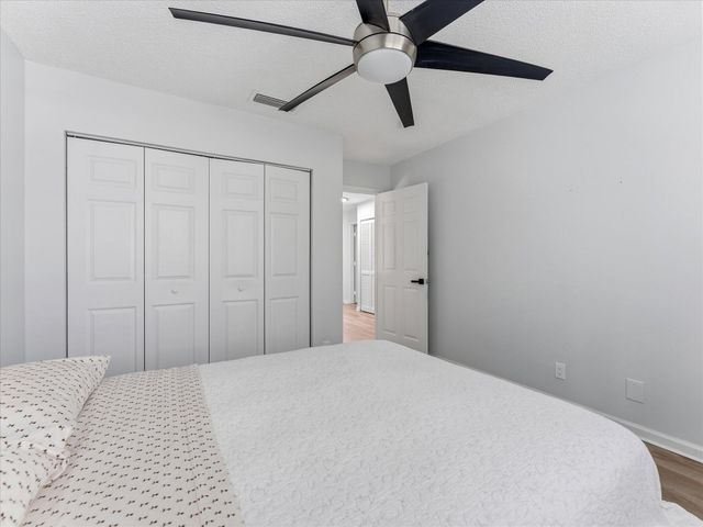 10240 Via Hibiscus 4, Boca Raton, FL 33428