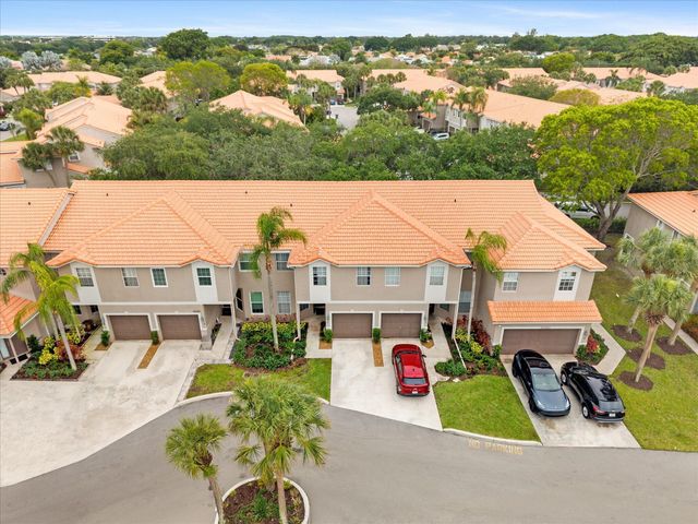 10240 Via Hibiscus 4, Boca Raton, FL 33428