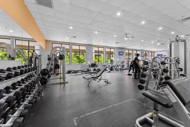 10240 Via Hibiscus 4, Boca Raton, FL 33428