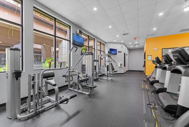 10240 Via Hibiscus 4, Boca Raton, FL 33428