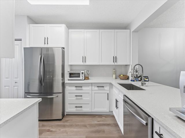 10240 Via Hibiscus 4, Boca Raton, FL 33428