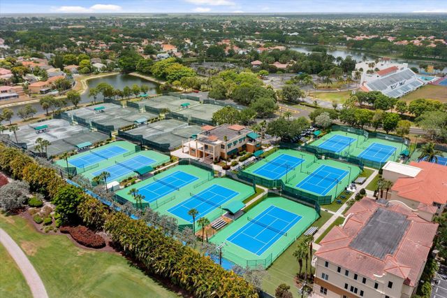 10240 Via Hibiscus 4, Boca Raton, FL 33428