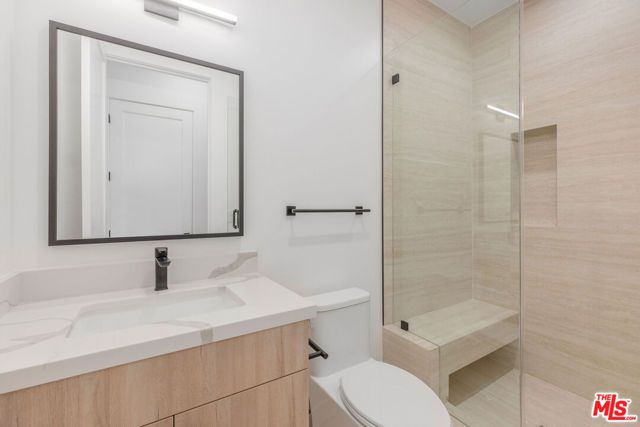 12706 Pacific Avenue, Los Angeles, CA 90066