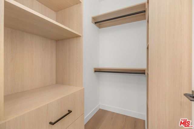 12706 Pacific Avenue, Los Angeles, CA 90066