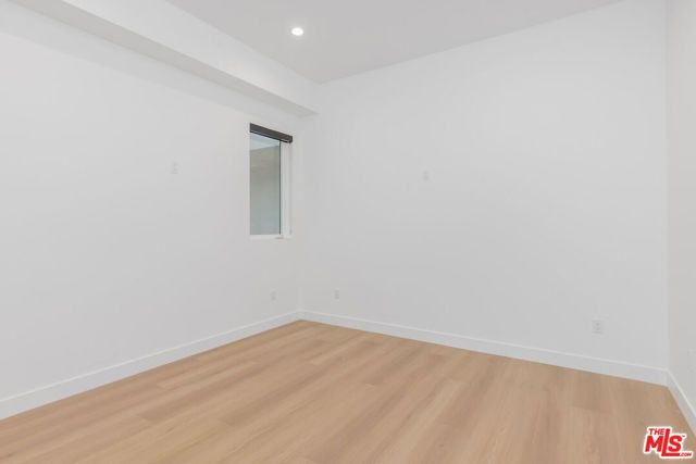 12706 Pacific Avenue, Los Angeles, CA 90066