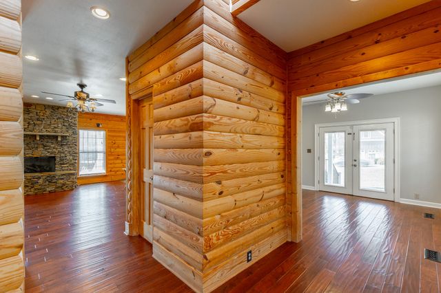 2322 Mowbray Pike, Soddy Daisy, TN 37379