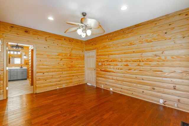 2322 Mowbray Pike, Soddy Daisy, TN 37379