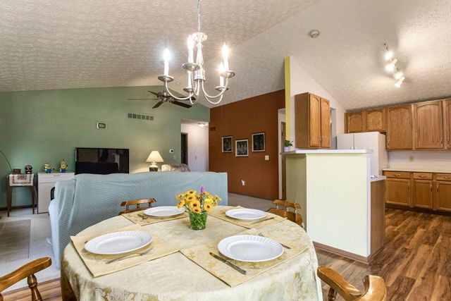 983 Wallace Drive, Delaware, OH 43015