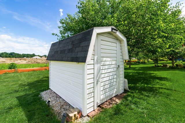 983 Wallace Drive, Delaware, OH 43015