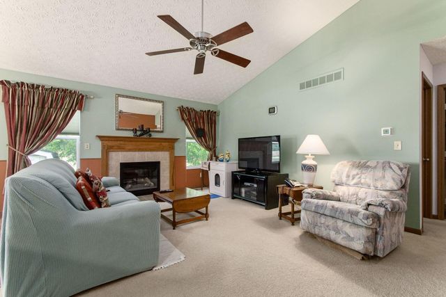 983 Wallace Drive, Delaware, OH 43015