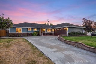 1040 El Mirador Drive, Fullerton, CA 92835