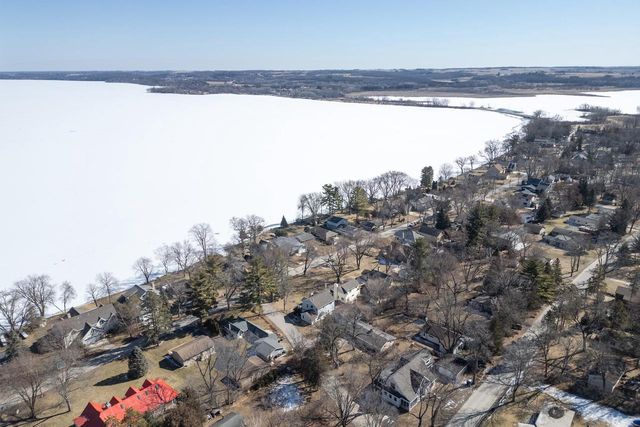 W3661 N Lawn Drive, Markesan, WI 53946