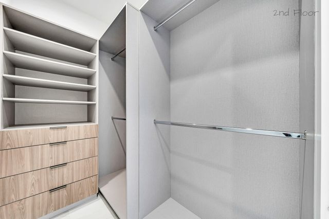 16 Seaside Avenue, Key Largo, FL 33037