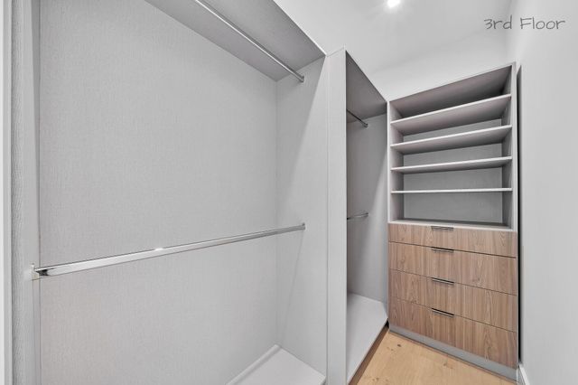 16 Seaside Avenue, Key Largo, FL 33037