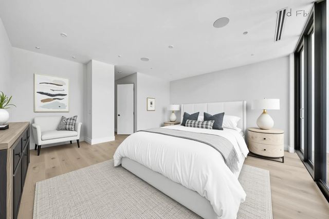 16 Seaside Avenue, Key Largo, FL 33037