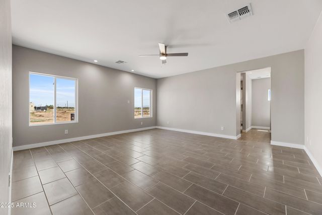 6897 W APPALOOSA Trail, Coolidge, AZ 85128