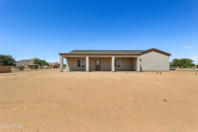 6897 W APPALOOSA Trail, Coolidge, AZ 85128