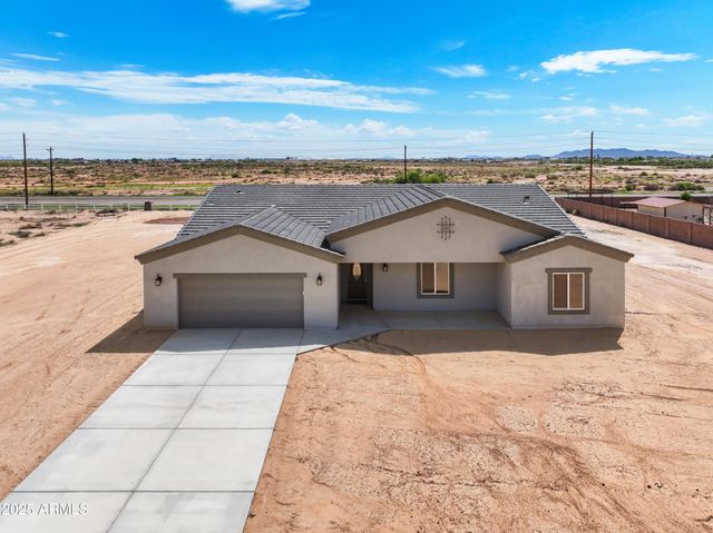 6897 W APPALOOSA Trail, Coolidge, AZ 85128